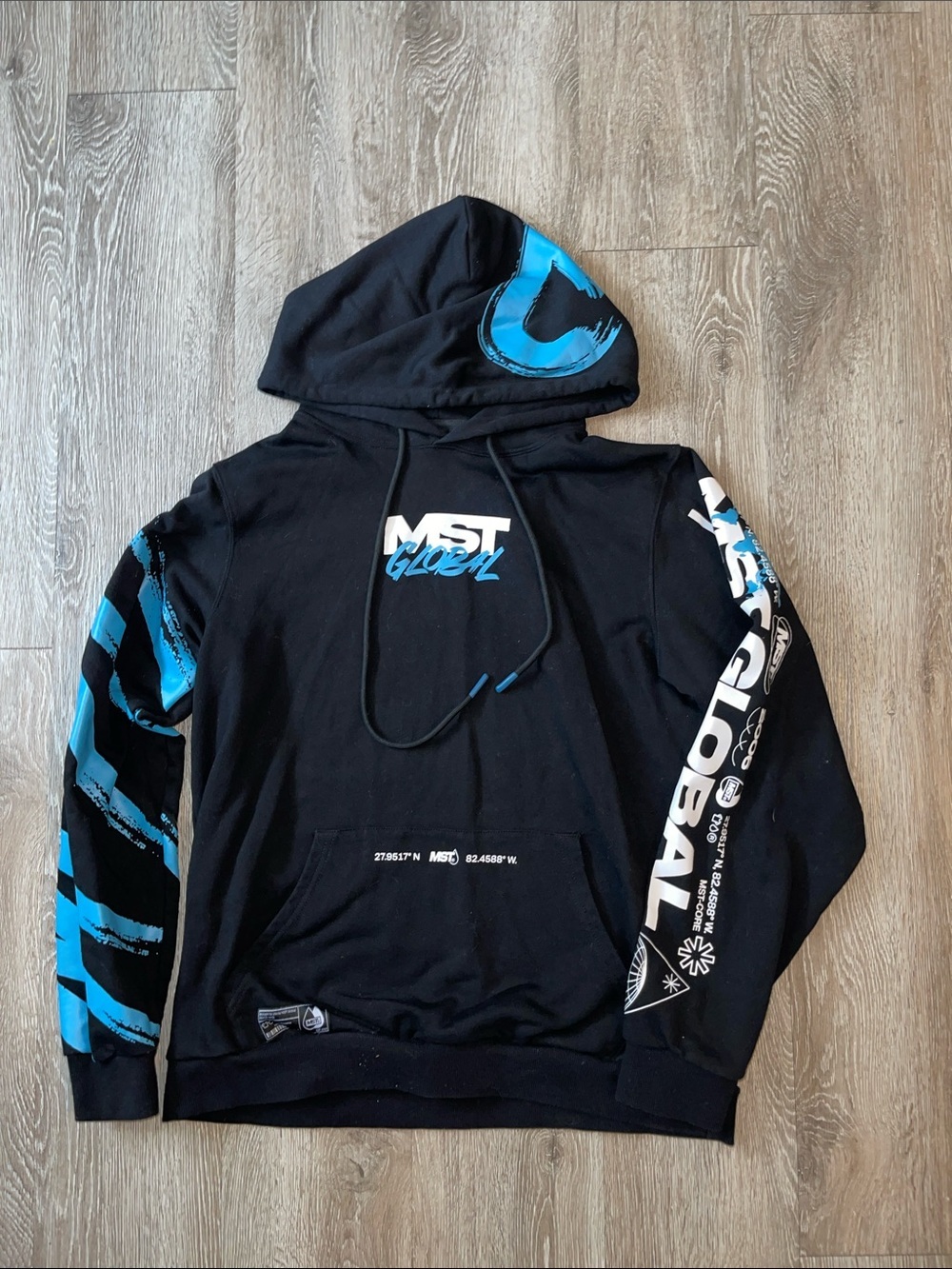 MST Global Hoodie size large pullover sweatshirt